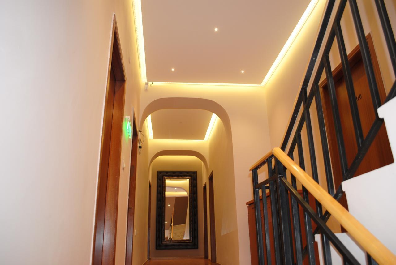 Hotel Palma Tiranë Luaran gambar