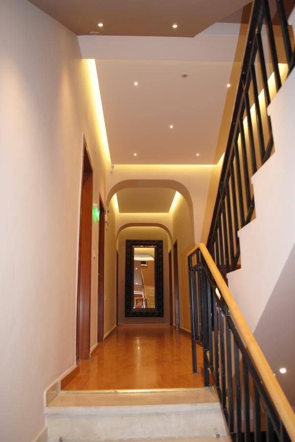 Hotel Palma Tiranë Luaran gambar